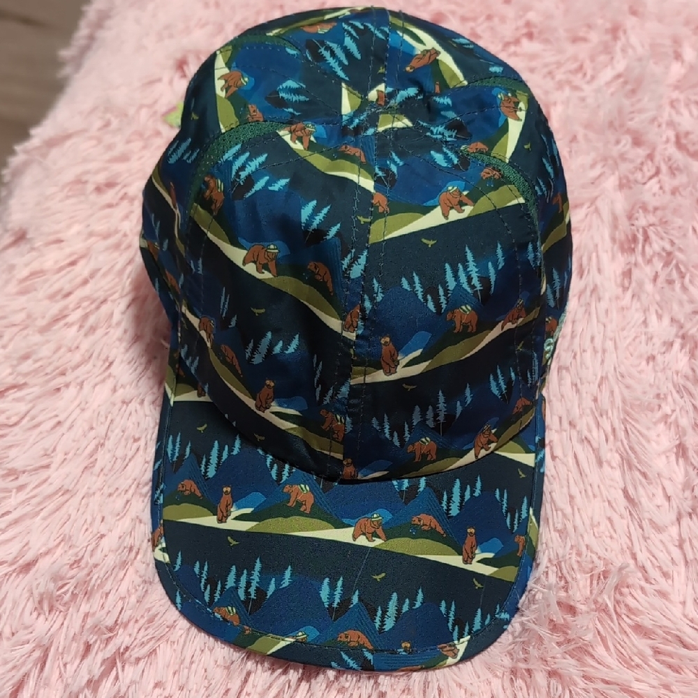 NWT Blue Bear Pattern Cap